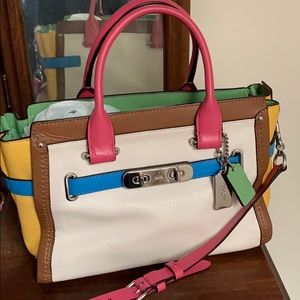 COACH HANDBAG